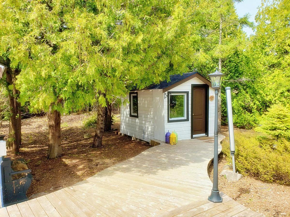 New Buddha Bing Unique Experience Cottage And Cabins Tobermory Esterno foto